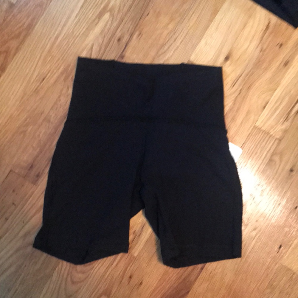 Lulu lemon shorts